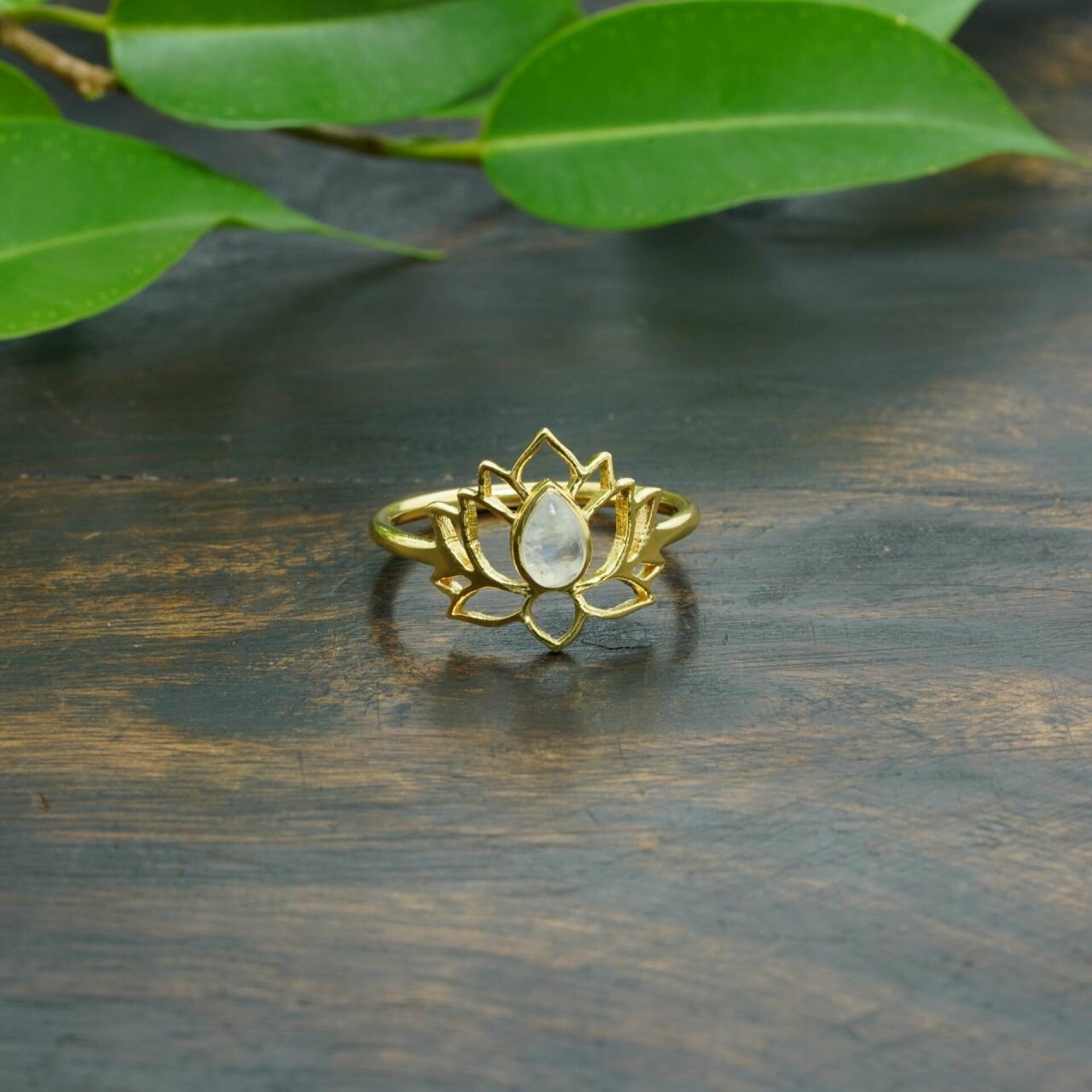 LOTUS HURIT Ring