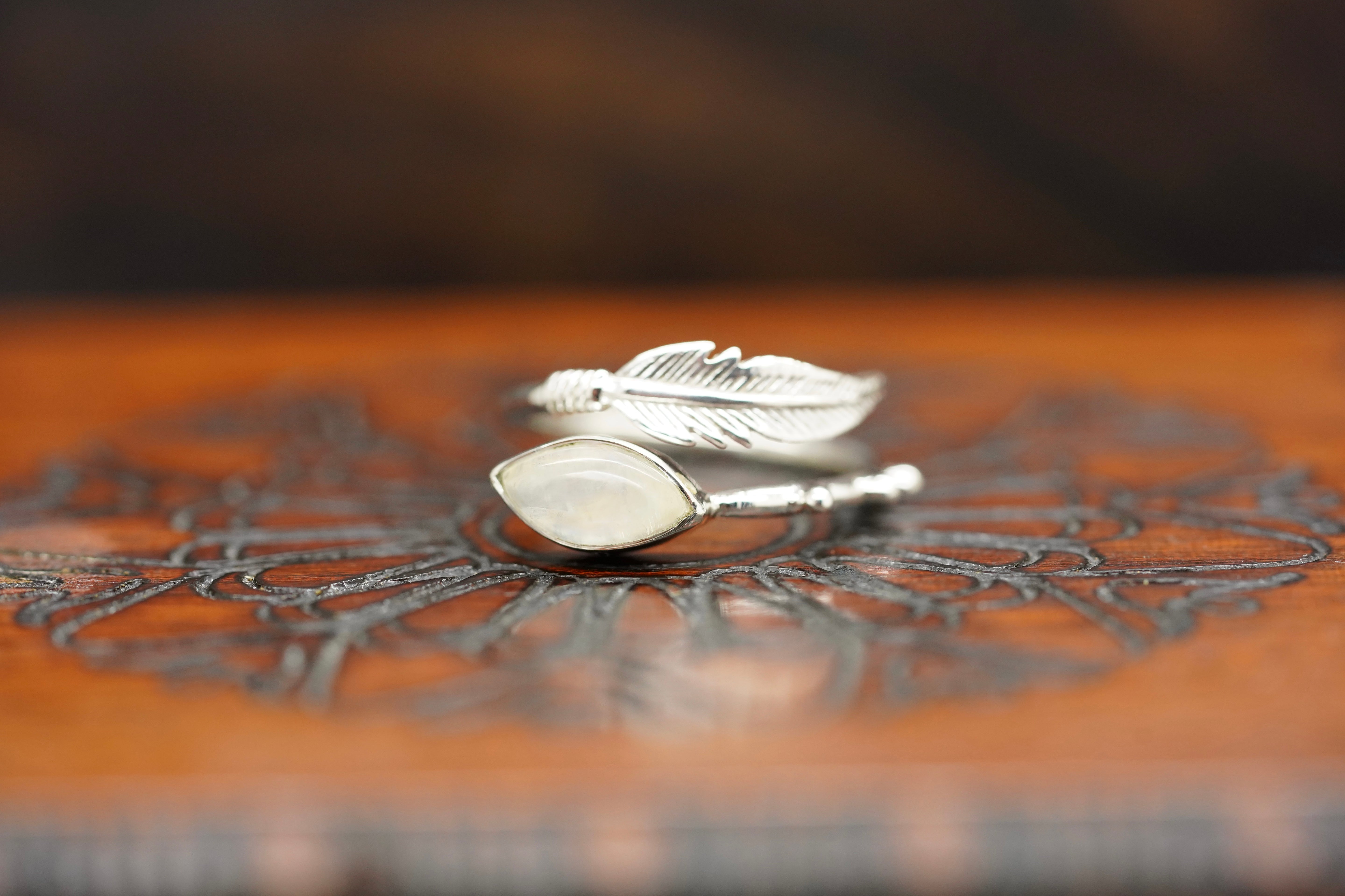 mondstein ring, mondstein ring silber, edelstein ring, achak Ring, Silber Ring, ring aus mondstein, Edelstein ring, ring mondstein
