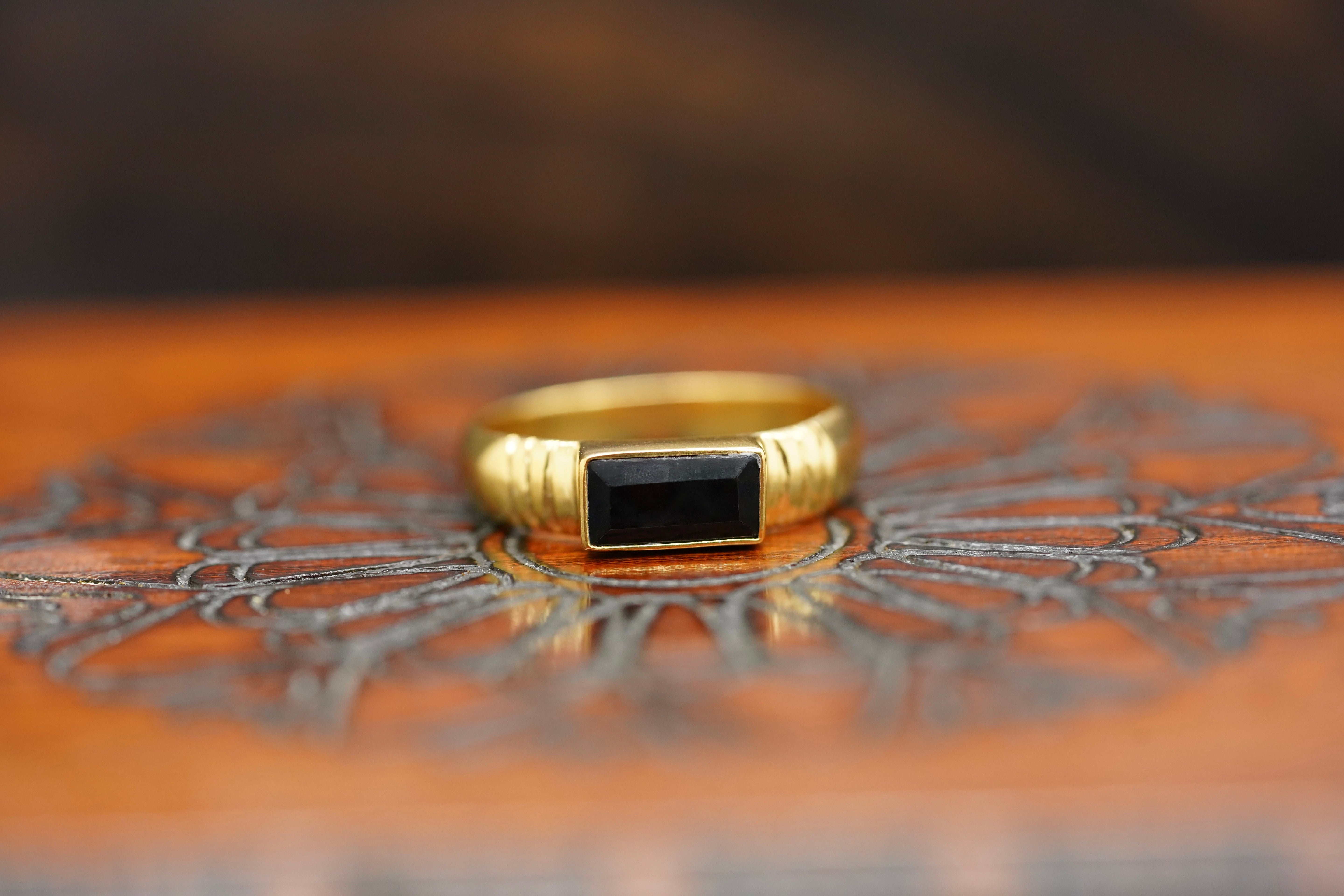 onyx ring, onyx ring damen	, onyx ring black, onyx ring damen antik, schwarzer, onyx ring, onyx ring damen gold, onyx ring gold, Edelstein ring, alaska ring
