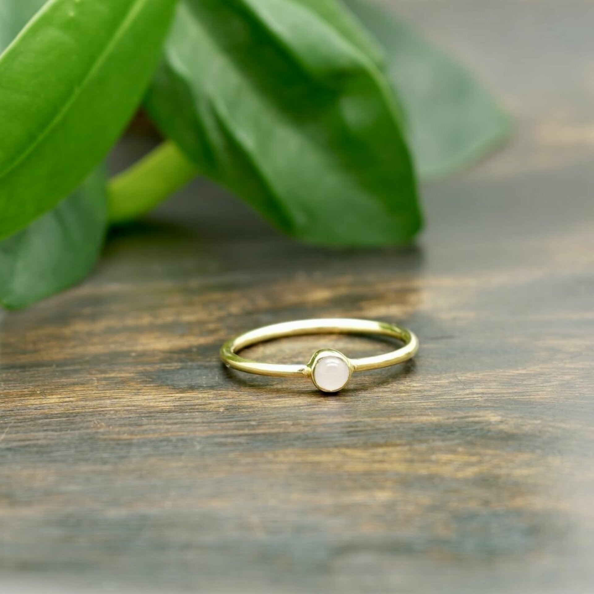 rosenquarz ring, rosenquarz schmuck, ring rosenquarz, ring mit rosenquarz, rosenquarz ring gold, edelstein ring, angeni ring
