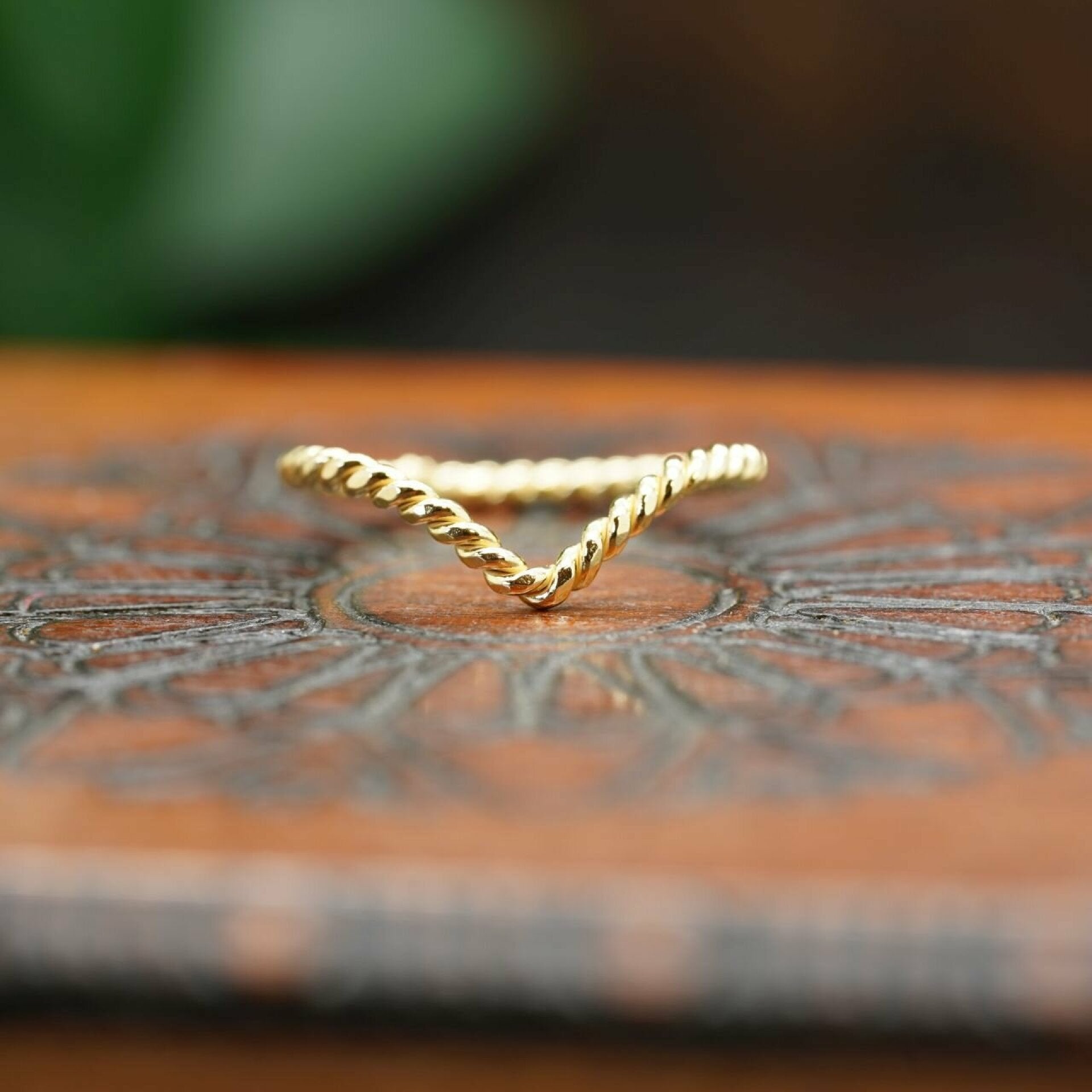 ring vergoldet, vergoldeter ring, goldener ring schmuck, kasa ring, ring gedreht, ring gedreht gold, ring gold gedreht
