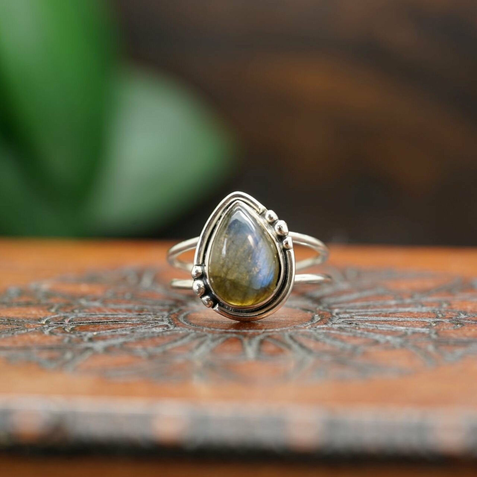 labradorit ring, ring labradorit, labradorit schmuck, kimi ring, silber ring, edelstein ring
