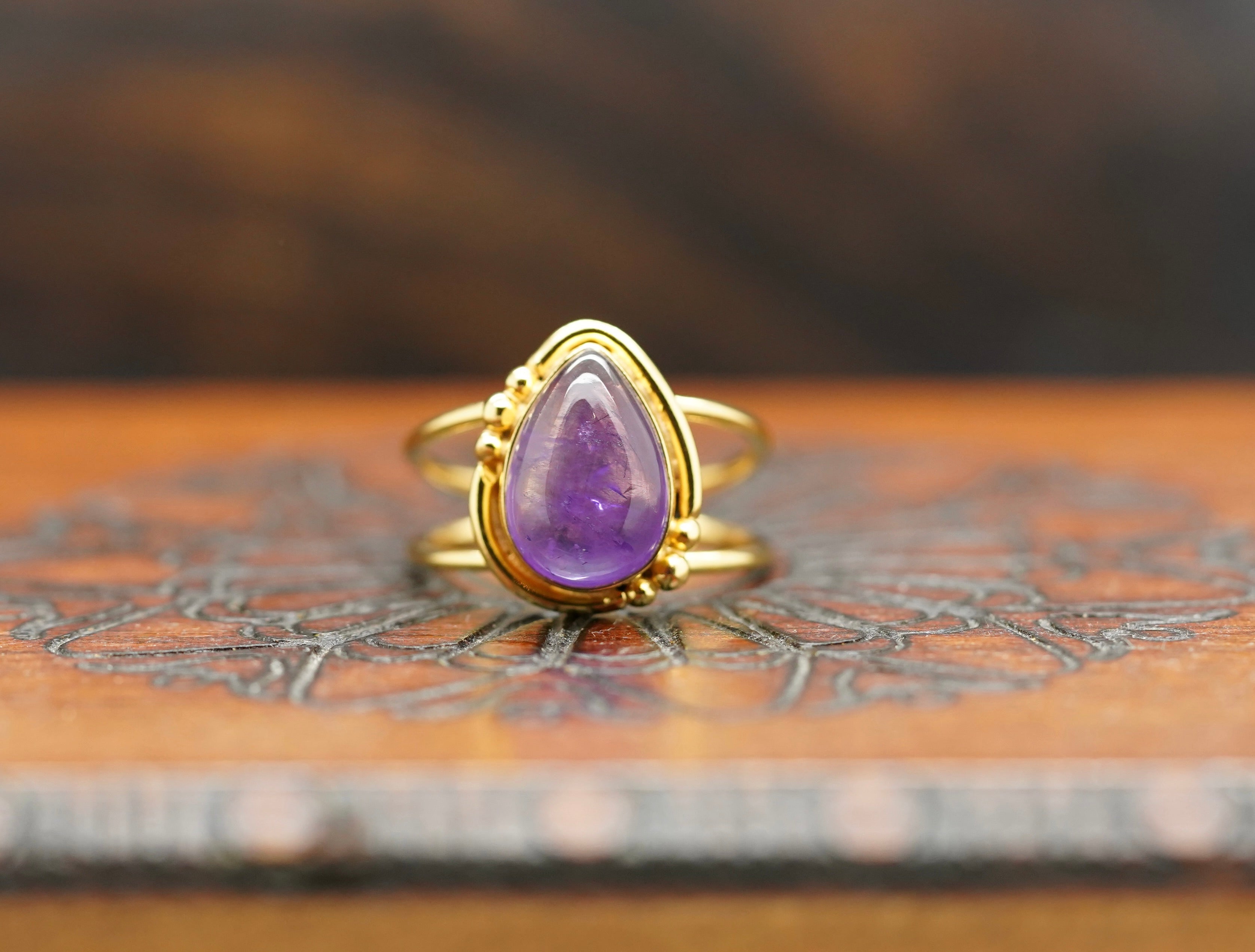 amethyst ring, ring amethyst, ring aus amethyst, kimi ring, gold ring, Edelstein ring, ring vergoldet, vergoldeter ring
