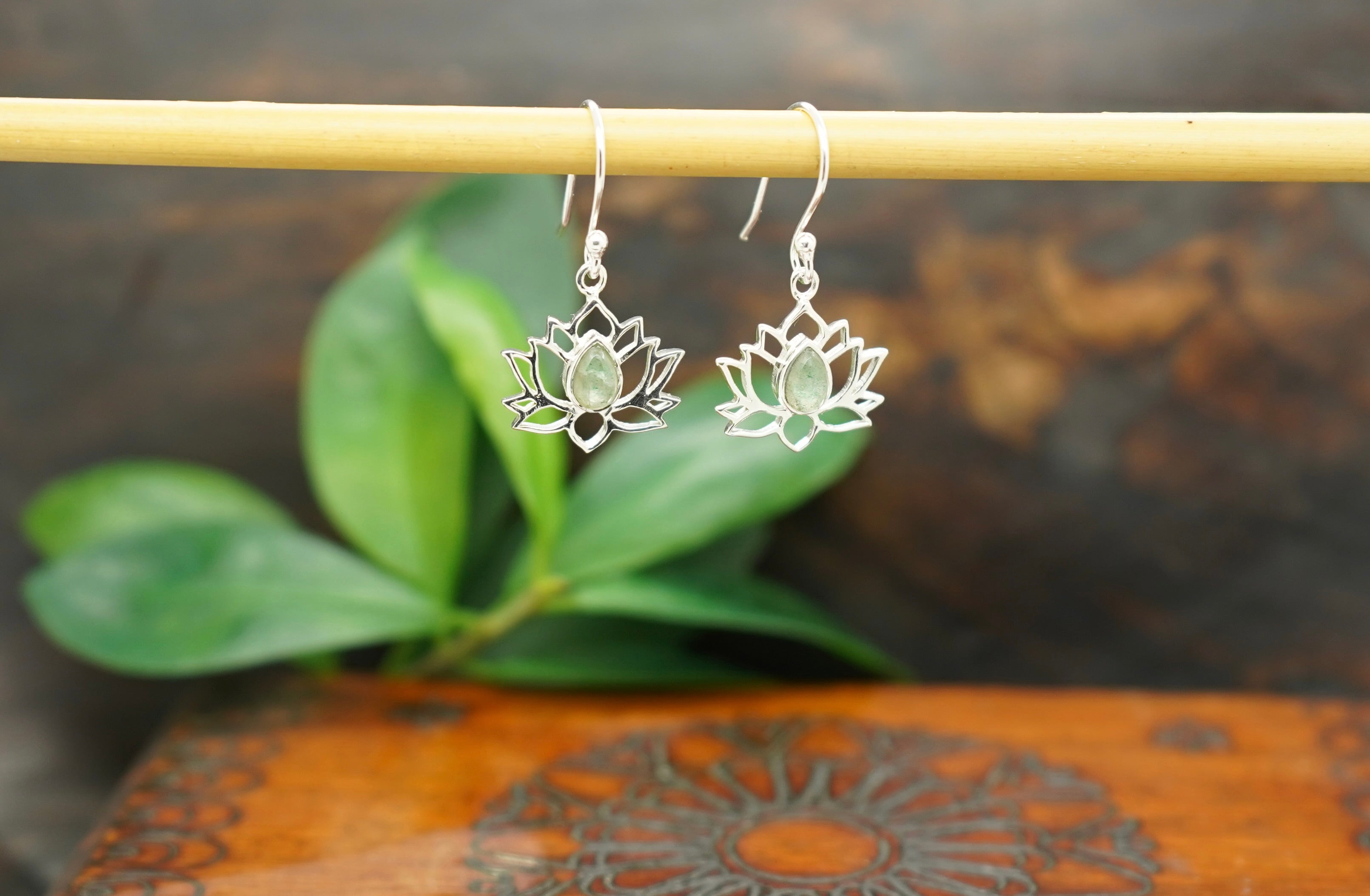 lotus ohrringe, ohrringe lotus, lotus ohrringe silber, aventurin ohrringe, aventurin ohrringe silber, edelstein ohrringe, ohrringe edelstein