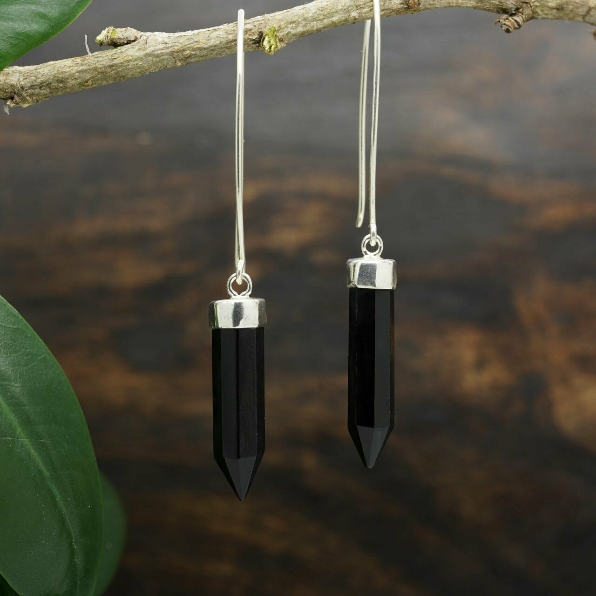 onyx ohrringe, onyx ohrringe hängend, silber ohrringe mit onyx, onyx ohrringe silber, edelstein ohrringe, ohrringe edelstein, satinka ohrringe, ohrringe silber
