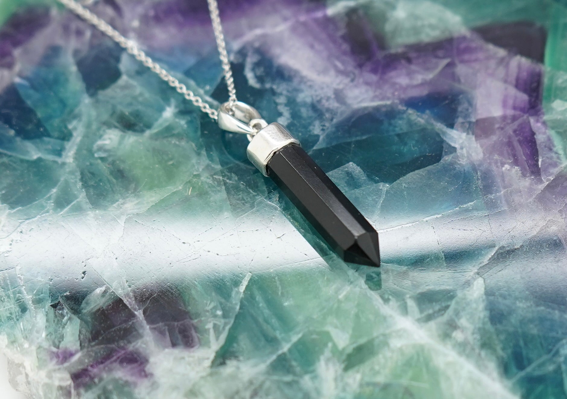 onyx anhänger, onyx anhänger silber, onyx kette, satinka kette, edelstein kette, kette mit edelstein